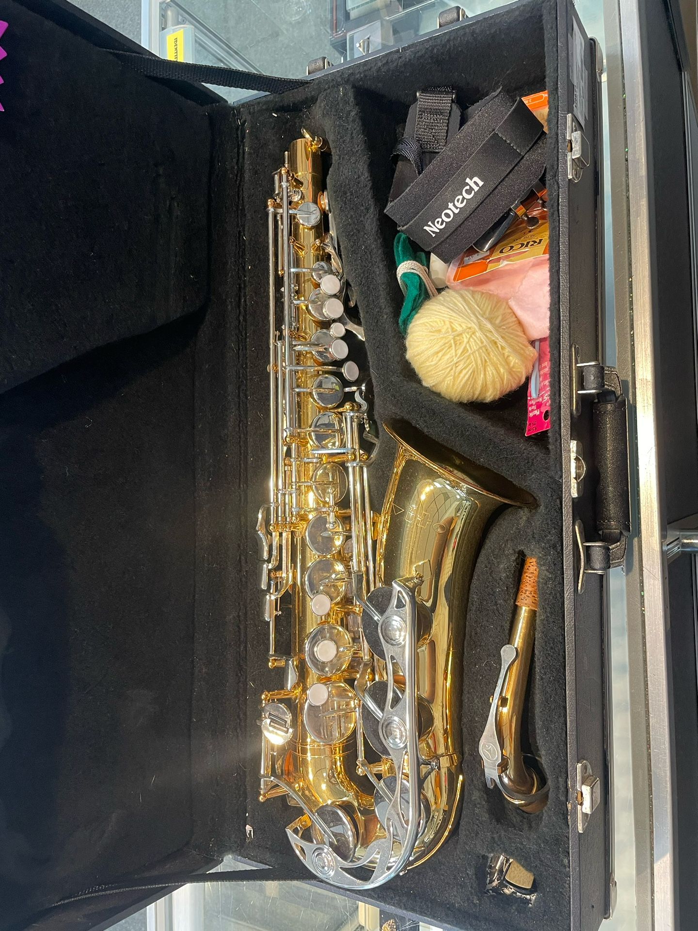 Vito Alto Saxophone W/Case