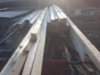 2x4s