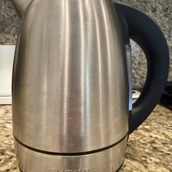 Chefman Electric Kettle 