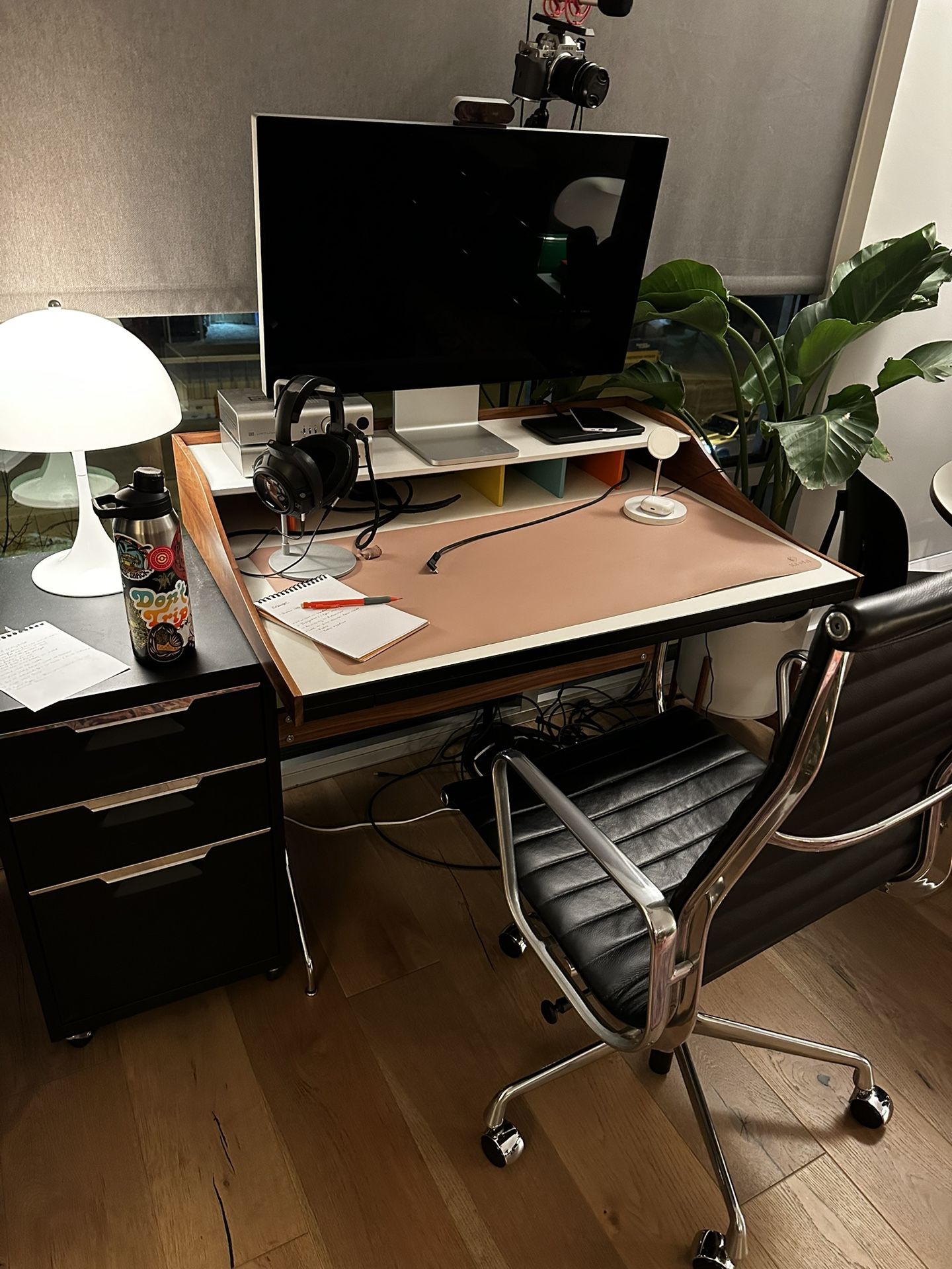 Herman Miller Nelson Swag Leg Desk