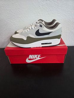 Nike Air Max 1 Sneakers White Olive Green Size 11