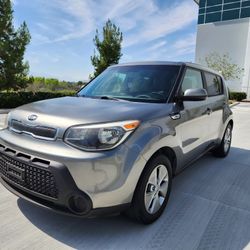 2017 Kia Soul (Clean Title)