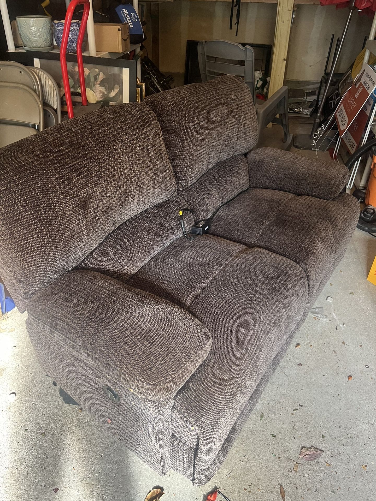 Love Seat (Power Recliner)