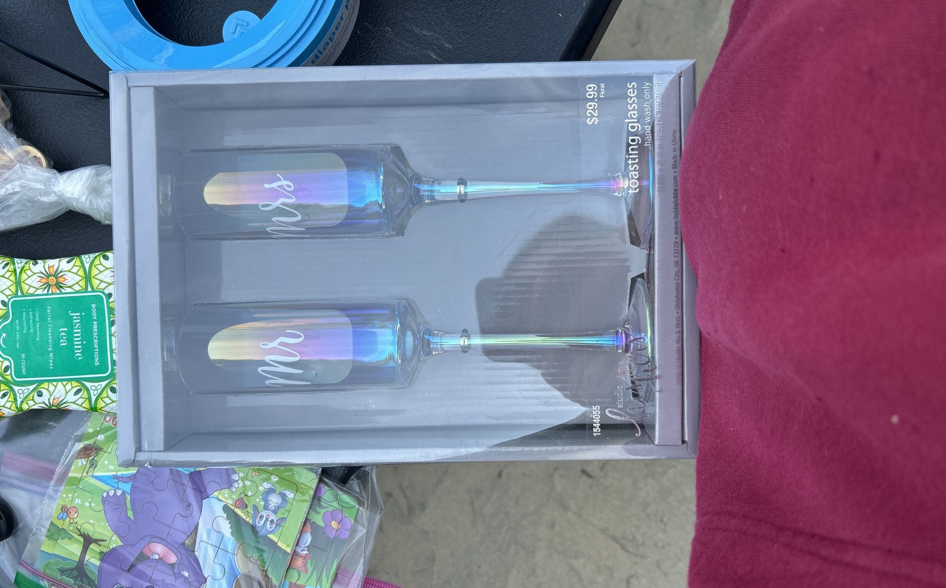Toasting glasses