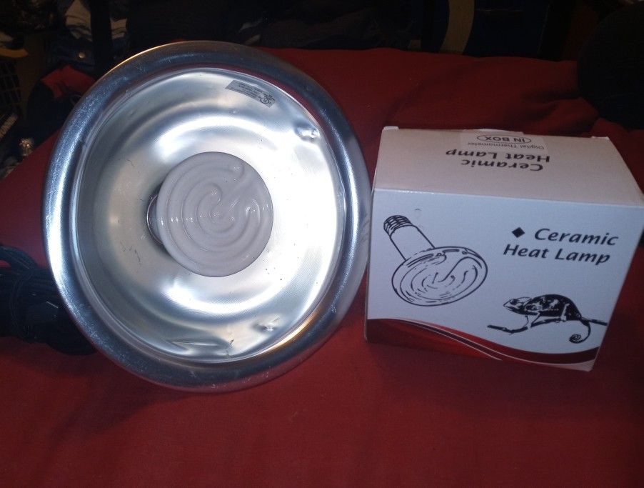 Ceramic Heat Lamp With Dimmer Switch Extra Bulb And Digital Thermometer
