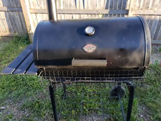 Char-Griller Charcoal Grill with Electric Starter includes Airfryers and small oven
