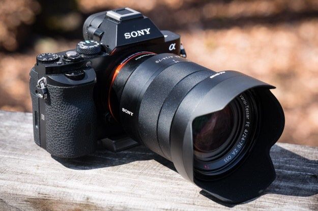 Sony A7II body only! like new conditions with low shutter counts