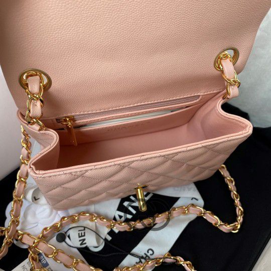 Chanel Flap Pink with Gold hardware Bag 1115 17cm for Sale in Pompano  Beach, FL - OfferUp