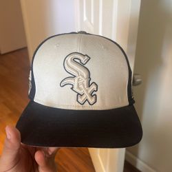 Chicago white sox hat