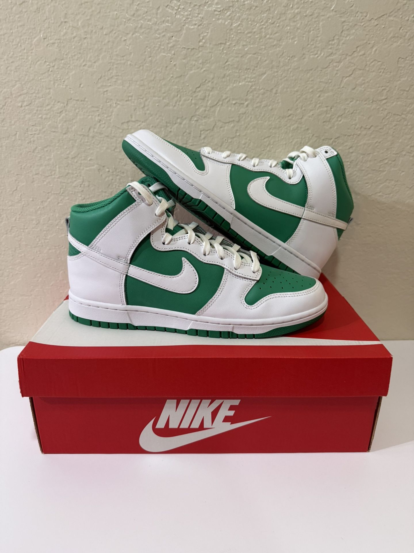 Nike Dunk High White Stadium Green Size 10