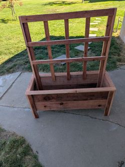 Redwood Planter Box.     NEW