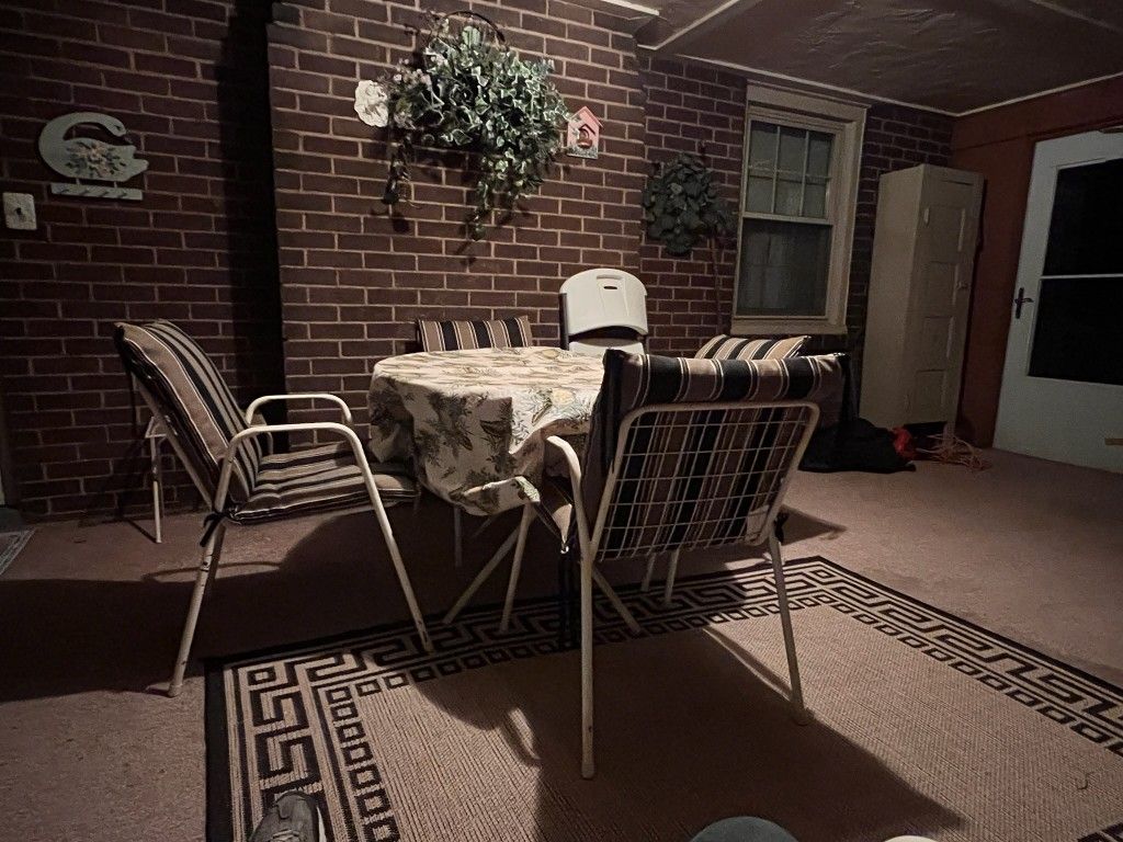 Patio Table & Chair Set