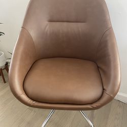 Brown Leather Large Office Chair