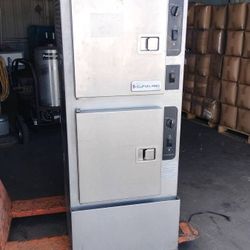 Year 2016 - Cleveland Double Steamer GAS Oven