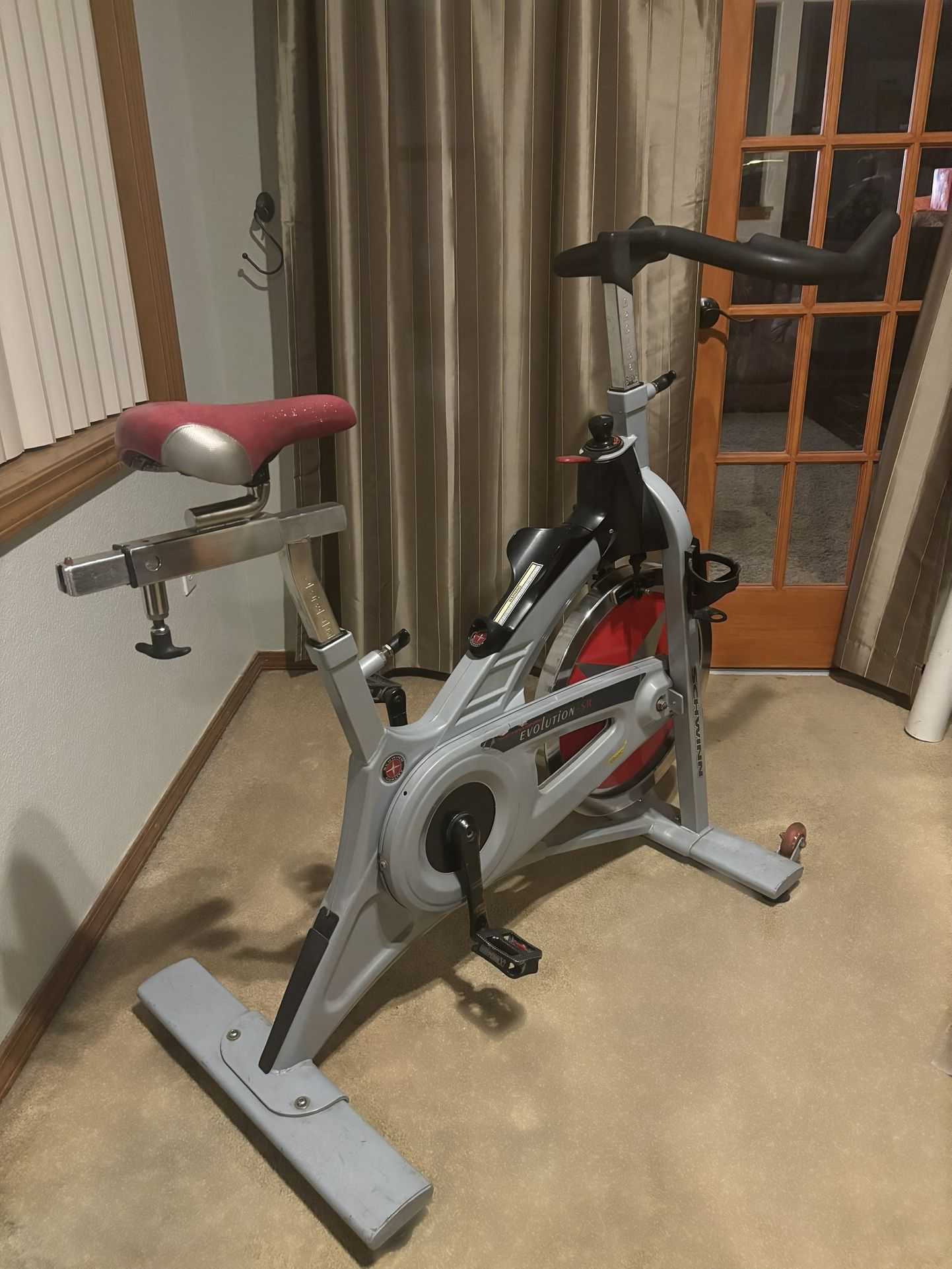 Schwinn Evolution SR Indoor Exercise Bike Stationary Bike