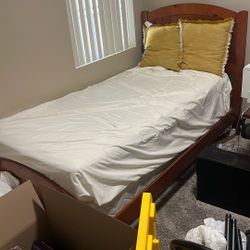 Twin size bed W/box Spring And Mattress