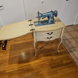 Antique Convertible Sewing Table With Machine
