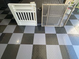 Pet / Baby Gates