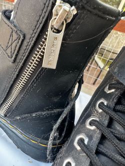 Youth DOC MARTENS