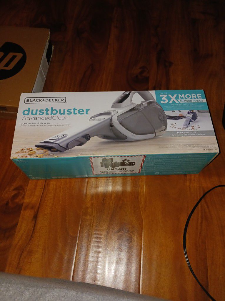 BLACK+DECKER Lithium Handheld Vacuum with PowerBoost - White for Sale in  Cty Of Cmmrce, CA - OfferUp