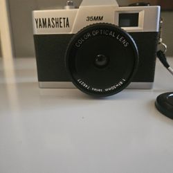 Vintage 1980s Yamasheta 35mm Film Camera with Case 