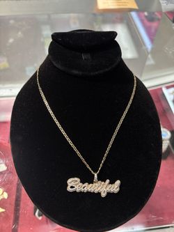 Gucci necklace