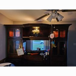 ENTERTAINMENT CENTER SOLID WOOD