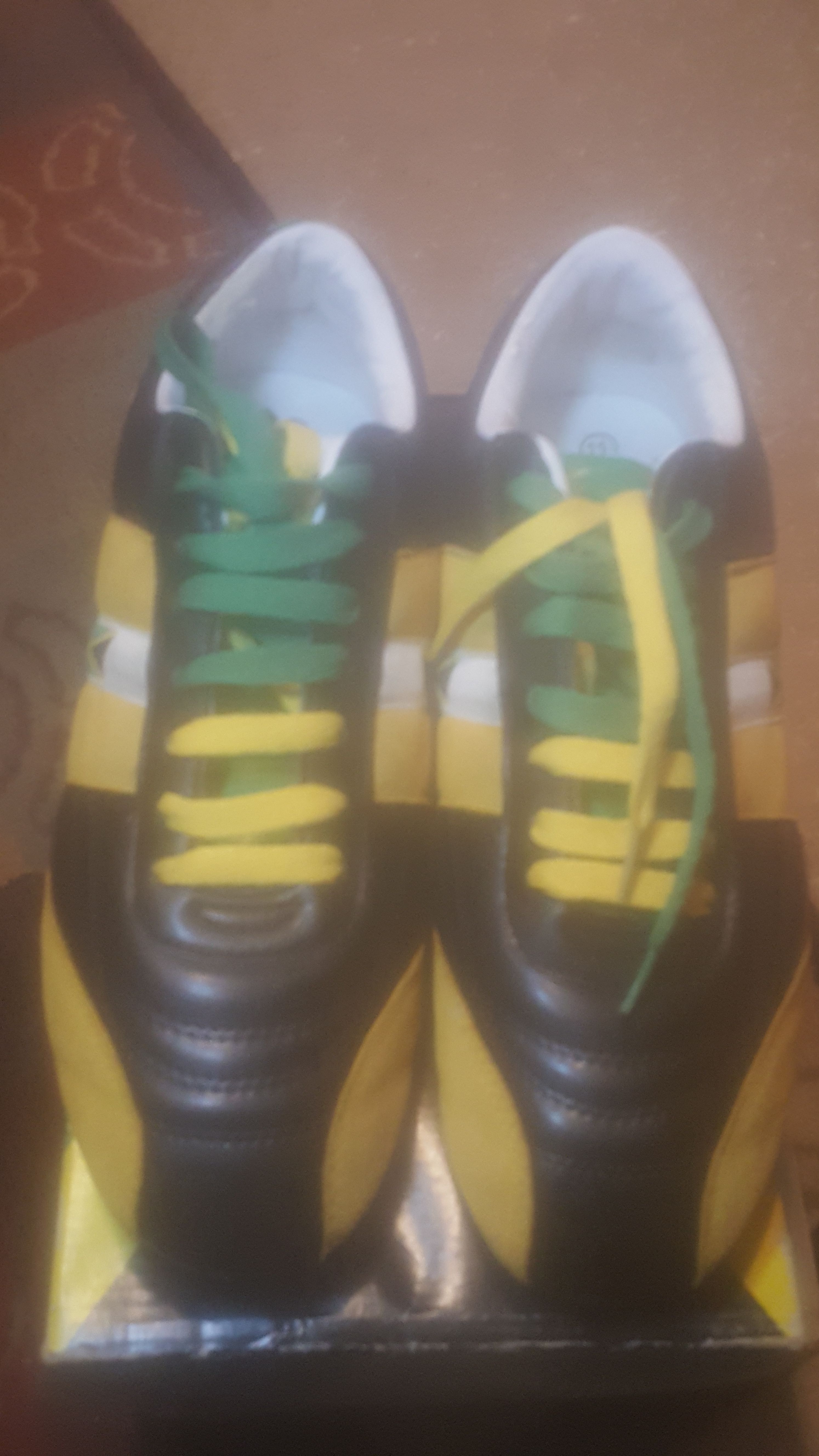 Bha-ku Jamaican shoes size 11