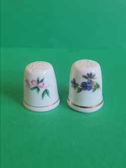 Ashleydale Fine Bone China Thimble, Made in England, Floral Pattern Set Of 2.