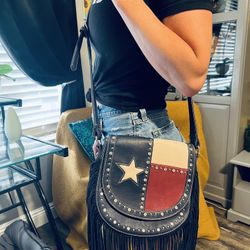 Cross body * Cute Country 🤠🇵🇷Fringe TX 