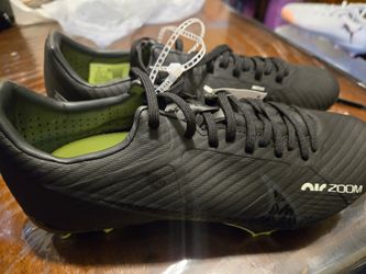 NEW Nike Zoom Mercurial Vapor 15 Academy FG/MG Boys Youth Soccer Cleats