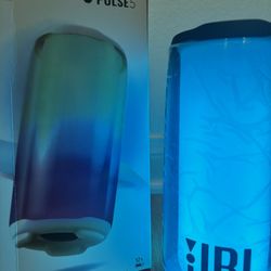  JBL Pulse 5 speaker