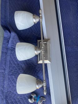 Vanity lights