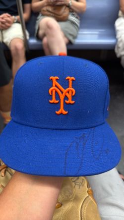 Francisco Lindor autograph hat