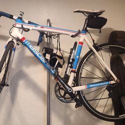 High-End Steel Masi Road Bike – Deep Section Wheels – Amazing Value