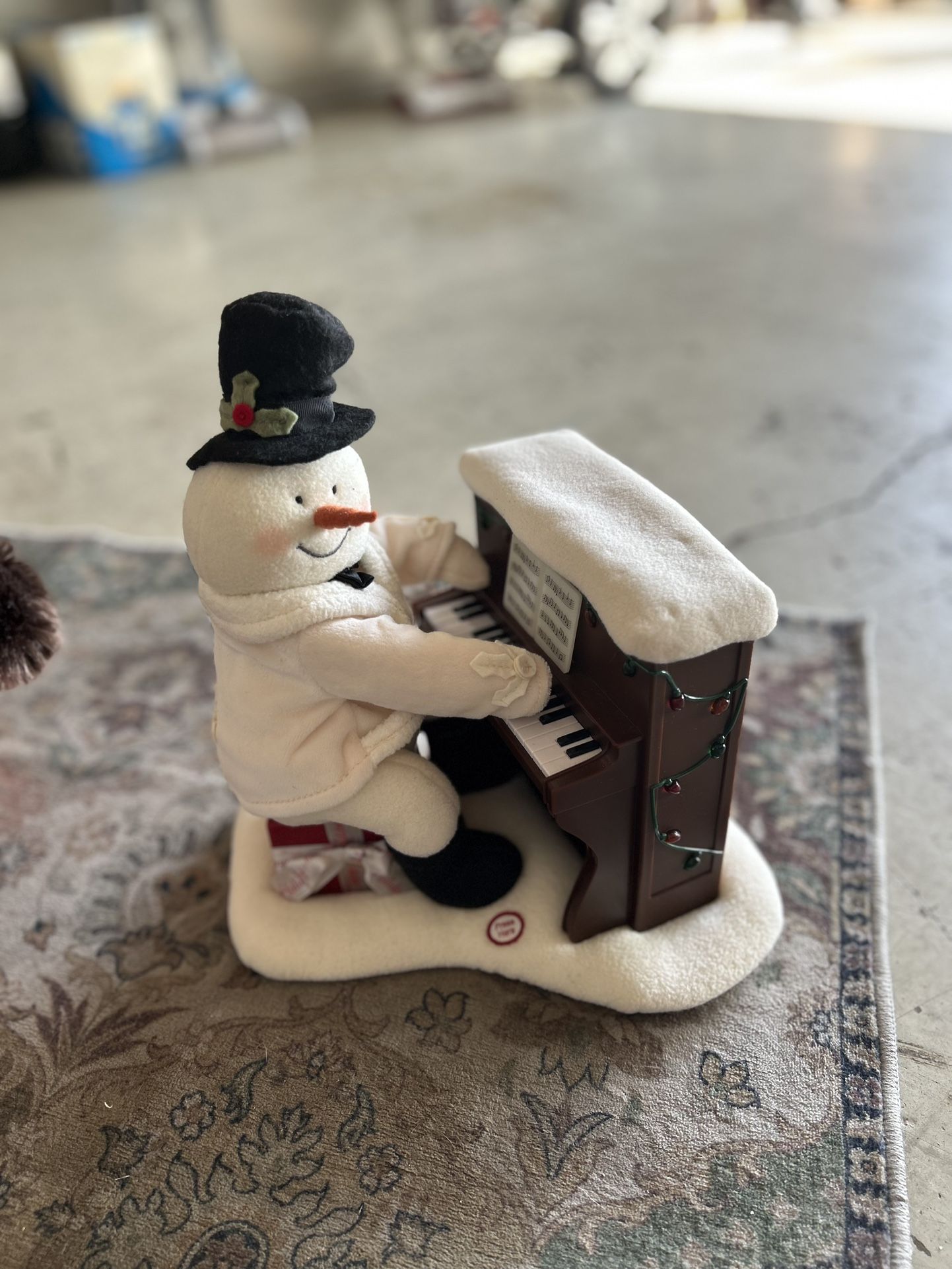 Xmas Hallmark Musical Deco.