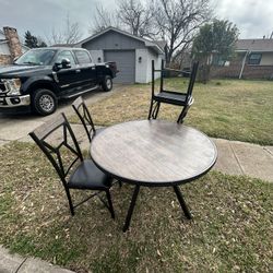 Dining Table And Chairs Set 