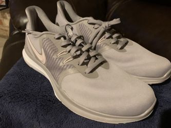 Nike women’s size 10