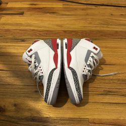 Fire Red Jordan 3’s Size 9-9.5