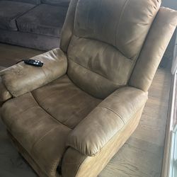 Electric Recliner With standing Assist 