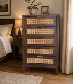 5 drawer rattan dresser