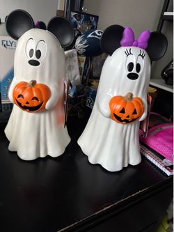 Mickey&Minnie ghost molds