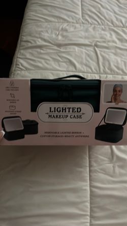 Make up lighted case
