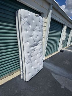 Twin Mattress XL long $70 cash