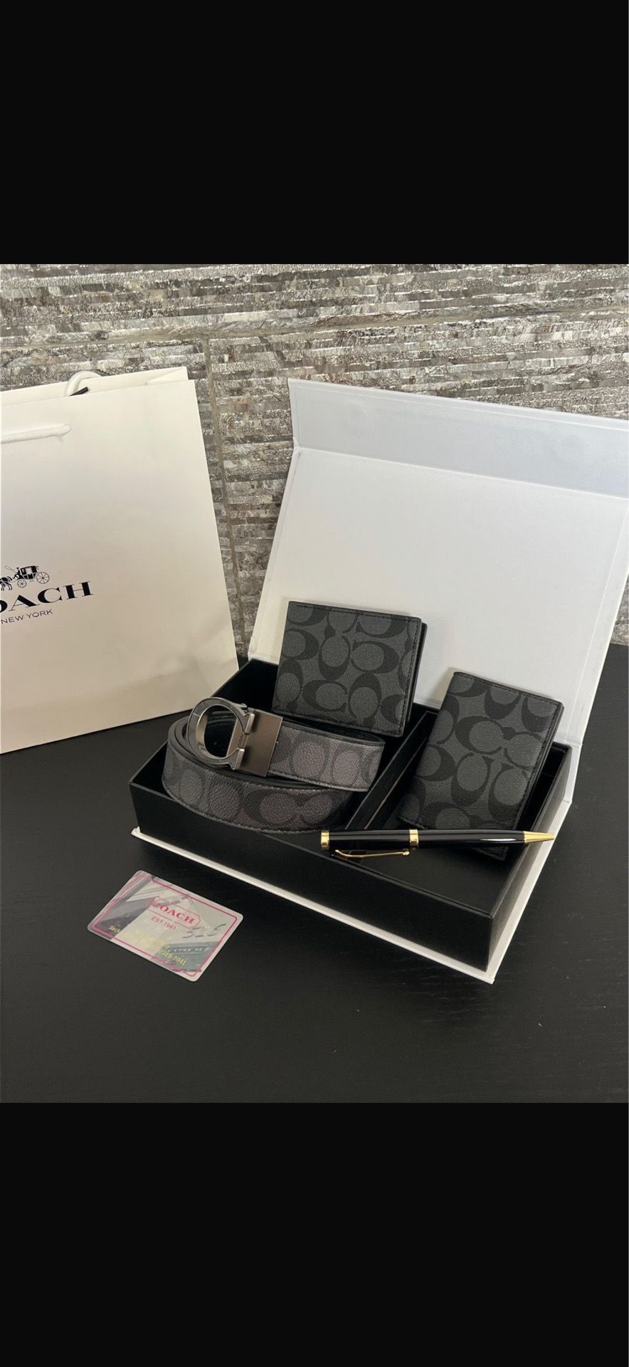 Coach men’s Wallet Set