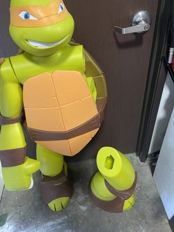 Lifesize Teenage Mutant Ninja Turtle Figure Toy