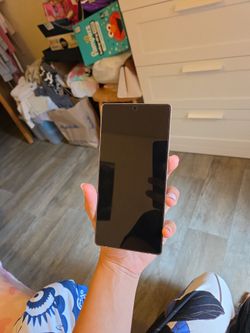 Black Samsung 25ultra +