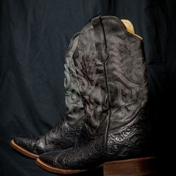 Men’s Cowboy Boots – Size 9.5 US / 28.5 MX – Made in Mexico – Genuine Western Style