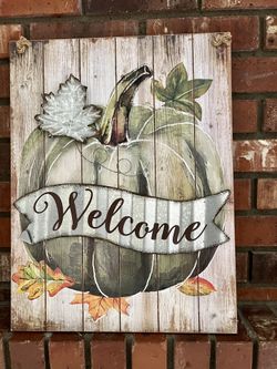 ‘Welcome’ Fall Decor