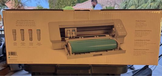 Silhouette Cameo 4